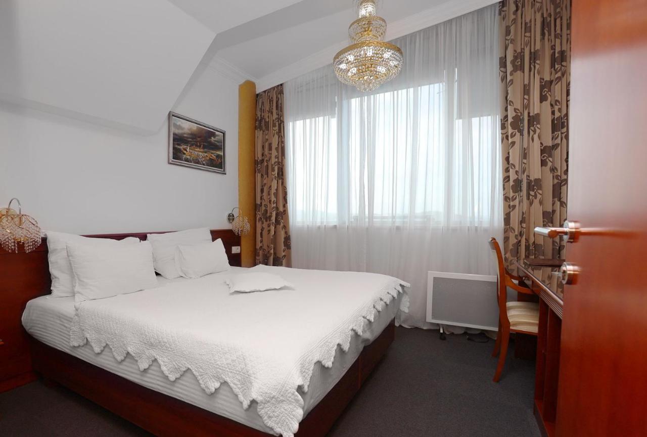 Apart-Hotel Integra Banja Luka Bagian luar foto