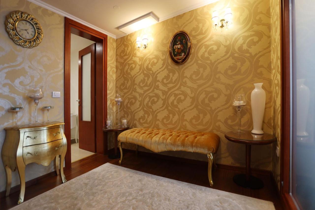 Apart-Hotel Integra Banja Luka Bagian luar foto