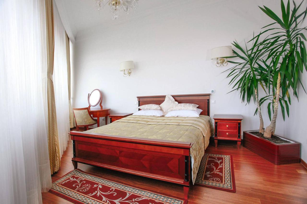 Apart-Hotel Integra Banja Luka Bagian luar foto