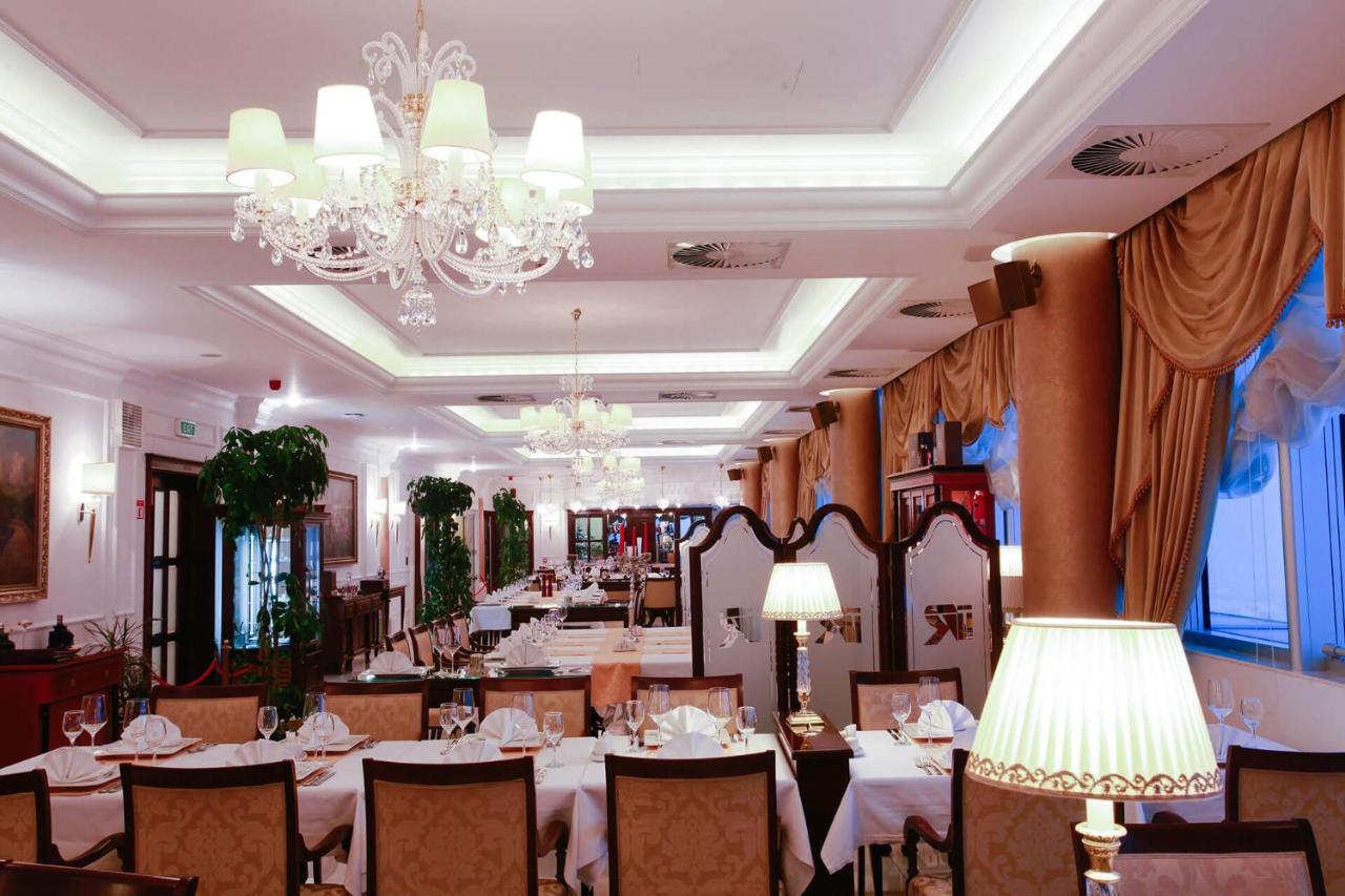 Apart-Hotel Integra Banja Luka Bagian luar foto