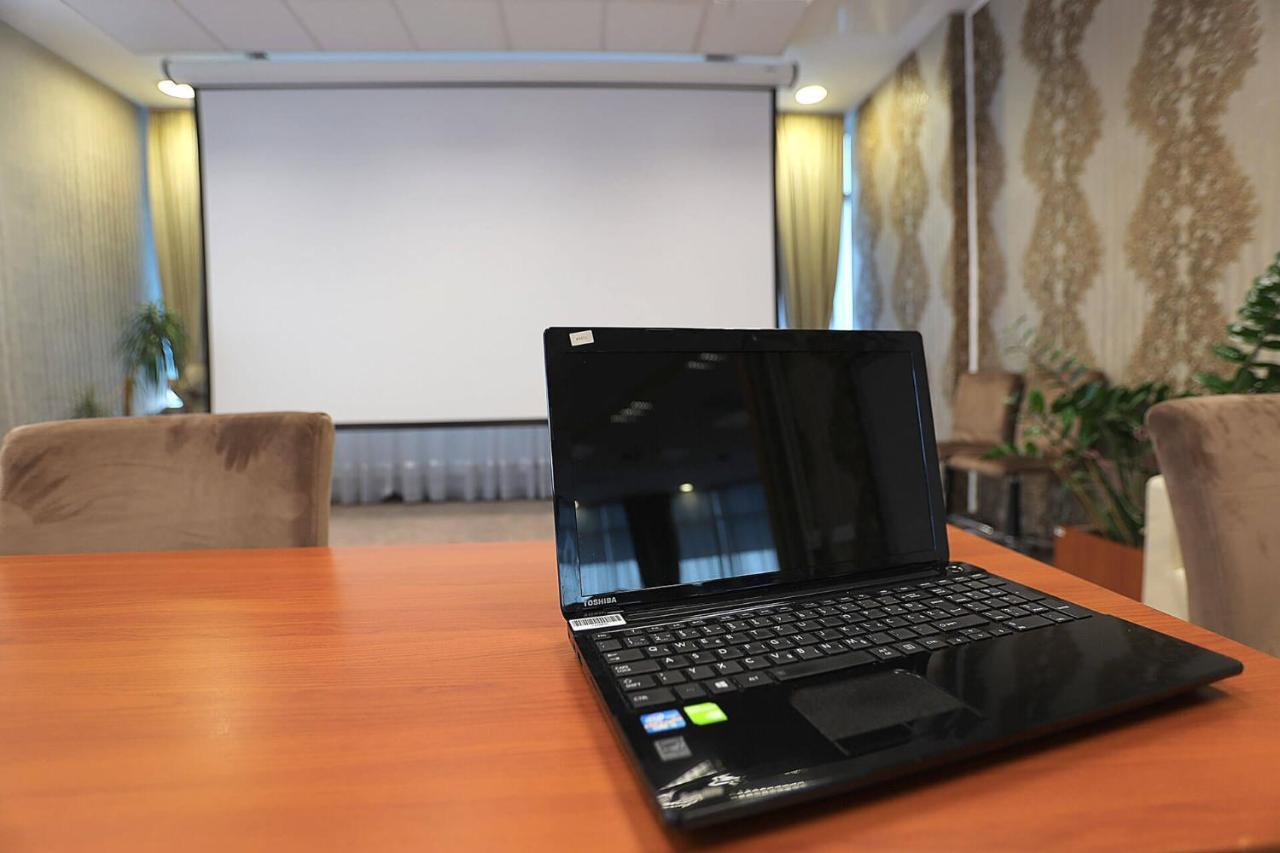 Apart-Hotel Integra Banja Luka Bagian luar foto