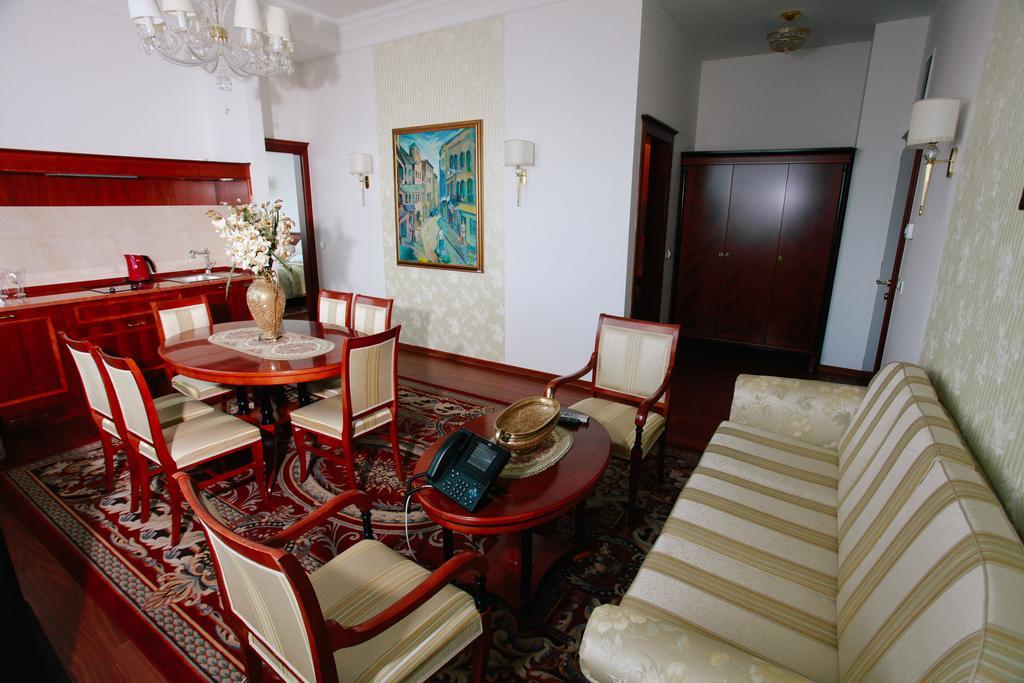 Apart-Hotel Integra Banja Luka Ruang foto